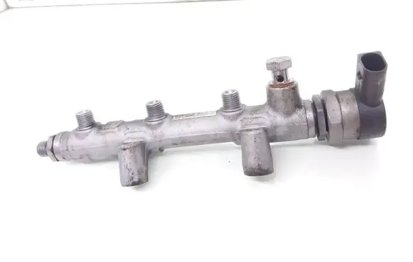 Audi A6 S6 C7 4G Fuel main line pipe 059130090CB 057130764AE 0281006254