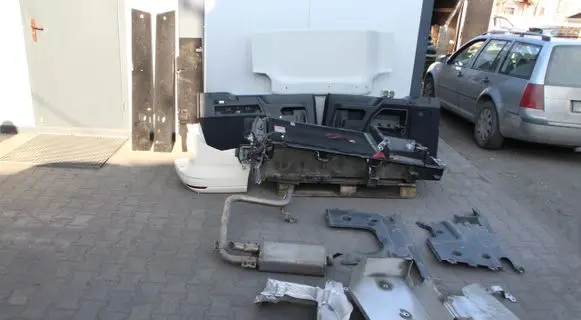 Volkswagen Caddy Front piece kit 2K4867495B