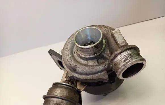 Volvo V70 Turbo 8689592