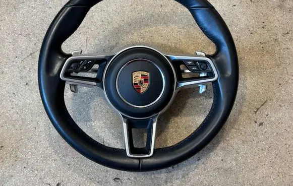 Porsche Macan (95B) Steering wheel 95B880201BA 95B959256E