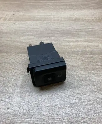 Audi A3 S3 8L Seat heating switch 8L0963563C