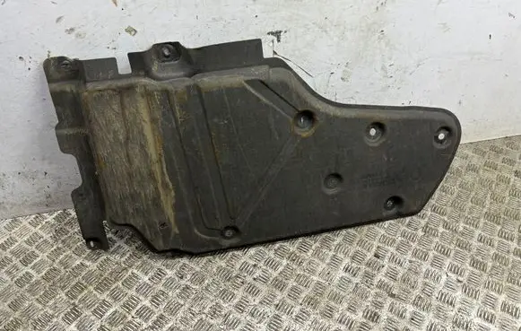 Renault Captur II Fuel tank bottom protection 748A25334R