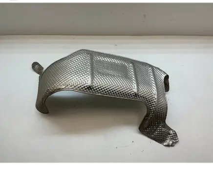 Volvo S60 Exhaust heat shield 88305329