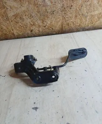 Toyota Avensis Verso Accelerator throttle pedal 8928147010
