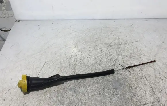 Nissan Qashqai Oil level dip stick 8200722806