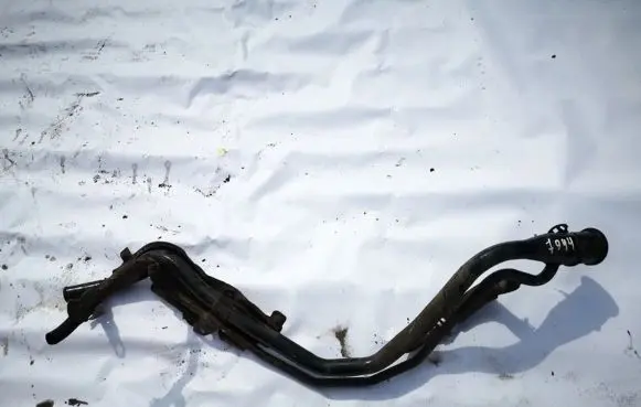 Mazda 6 Fuel tank filler neck pipe 