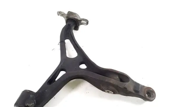 Mercedes-Benz ML W164 Front lower control arm/wishbone A1643303507