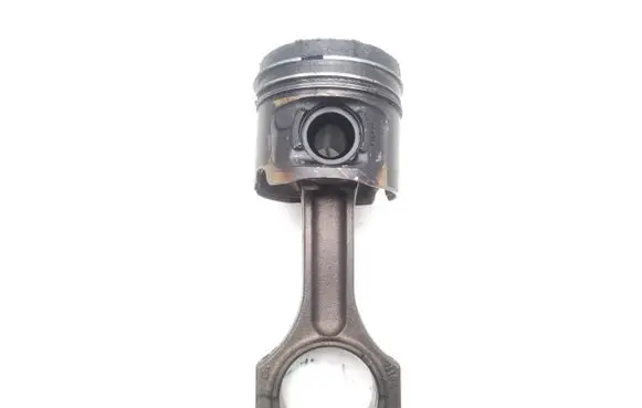 BMW 3 F30 F35 F31 Piston with connecting rod N47D20C