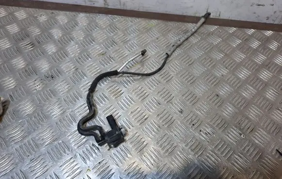 Volkswagen Touareg II Vacuum valve 1K0906283A