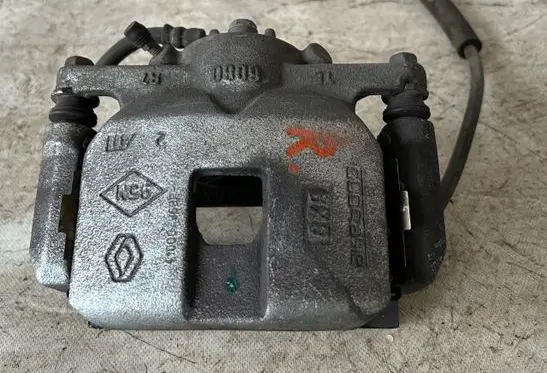 Renault Espace V (RFC) Front brake caliper ZHPPE5