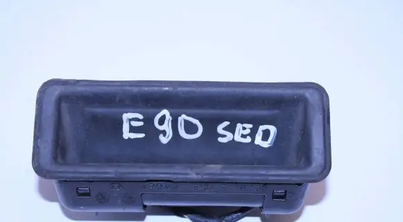 BMW 3 E90 E91 Tailgate/trunk/boot exterior handle 51247118158