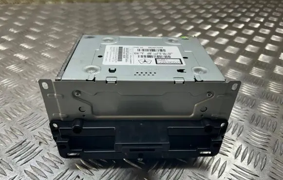 Fiat Freemont CD/DVD changer 68240132ZB