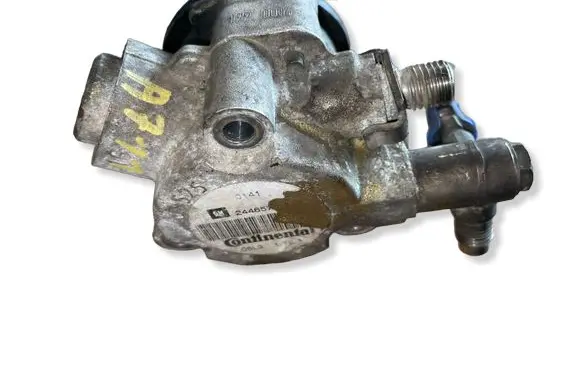 Opel Vectra C Fuel injection high pressure pump 24465785