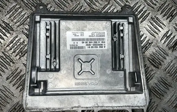 Mercedes-Benz B W245 Engine control unit/module A2661530291 5WK90973 A0024463040