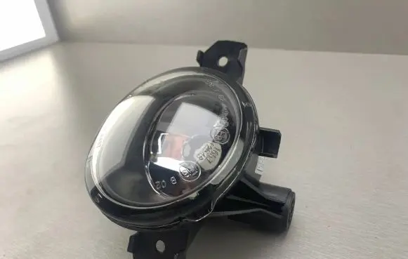 BMW X5 E70 Front fog light 63176924656 6924656 63177837502