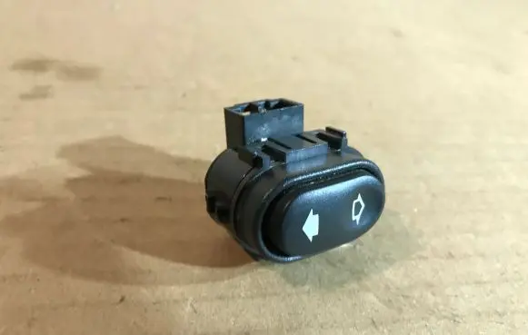 Jaguar XJ X308 Electric window control switch LNC6388AA