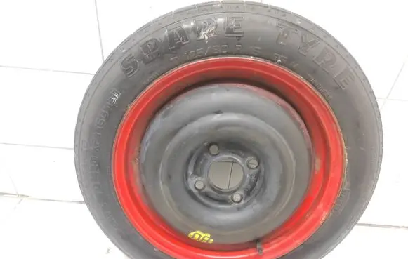 Volkswagen Golf I R15 spare wheel 2150828 12580R15
