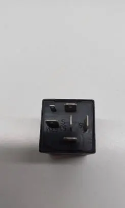 Audi A6 S6 C4 4A Other relay 357955531