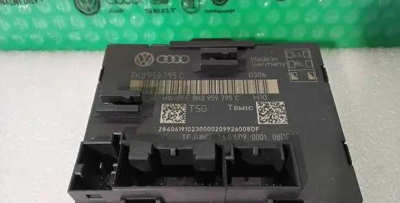 Audi Q5 SQ5 Door control unit/module 8K0959795C