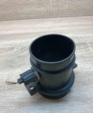 Ford Focus Mass air flow meter 98AB9P965AA