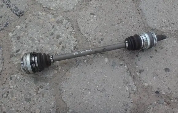 BMW 3 E46 Rear driveshaft