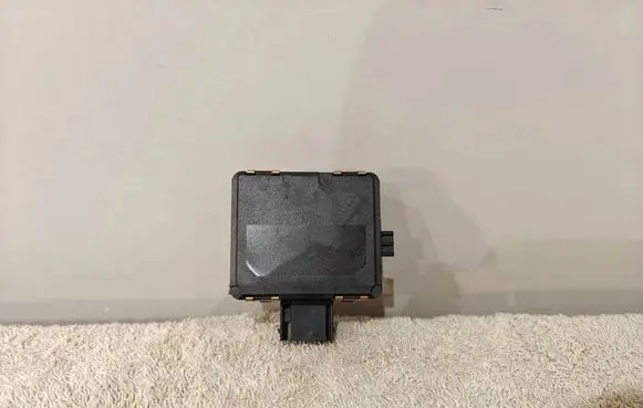 Audi Q3 F3 Distronic sensor radar 3Q0907590L 3Q0907590
