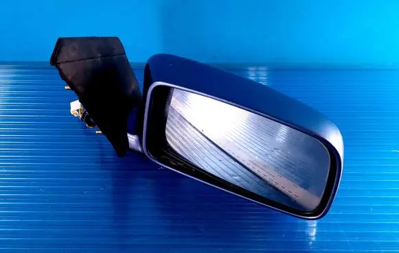 Mitsubishi Lancer X Front door electric wing mirror 010496 010838 K317