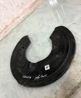 Mercedes-Benz GLC C254 Rear brake disc plate dust cover A0004233900