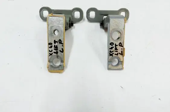 Front door hinge set