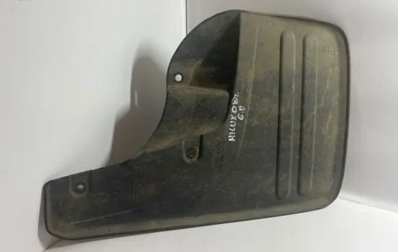 Toyota Hilux (AN10, AN20, AN30) Rear mudguard 766210K060