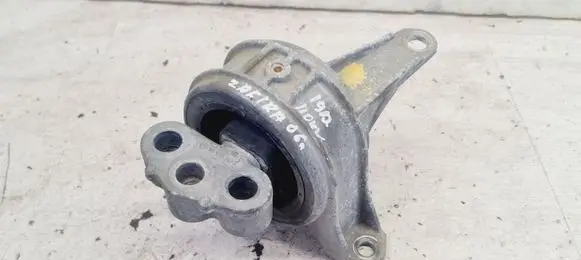 Opel Zafira B Engine mount bracket 90539246 V05630