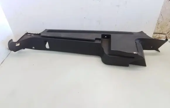 Skoda Octavia Mk2 (1Z) Parcel shelf load cover mount bracket 1Z9867761H
