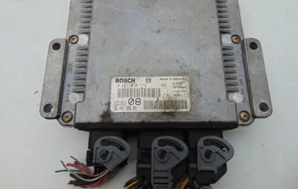 Peugeot 406 Engine control unit/module 9644199880 0281010773