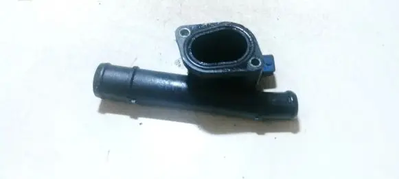 Volkswagen Golf IV Engine coolant pipe/hose