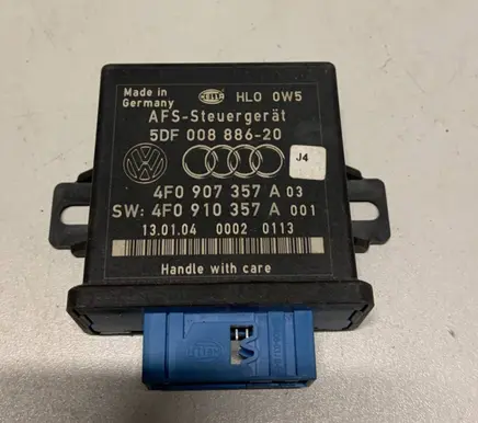Audi A6 S6 C6 4F Light module LCM 4F0907357A 5DF00888620 4F0910357A