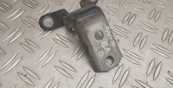 Toyota Avensis T270 Rear door lower hinge 