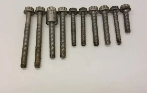 Audi A4 S4 B8 8K Nuts/bolts 