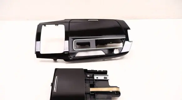 Maserati Levante Interior decorative trim set 670043373