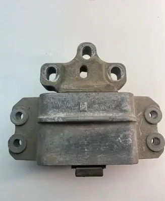 Volkswagen Golf VI Engine mount bracket 1K0199555 1K0199555Q