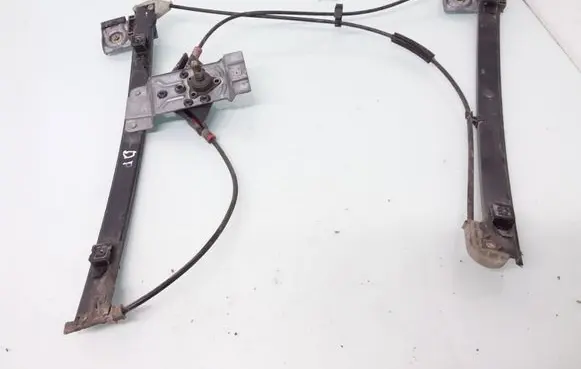Volkswagen Vento Front door manual window regulator 1H0837402B