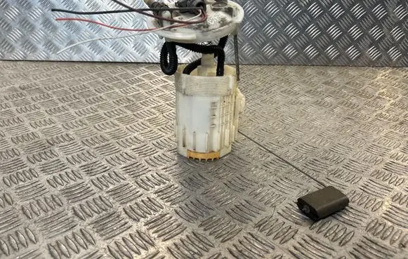 Renault Espace IV In-tank fuel pump 8200247198 09900401000