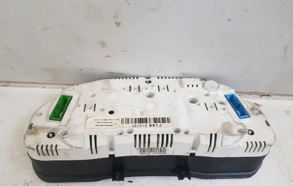 Volkswagen PASSAT B5 Speedometer (instrument cluster) MM4 3B0919861J
