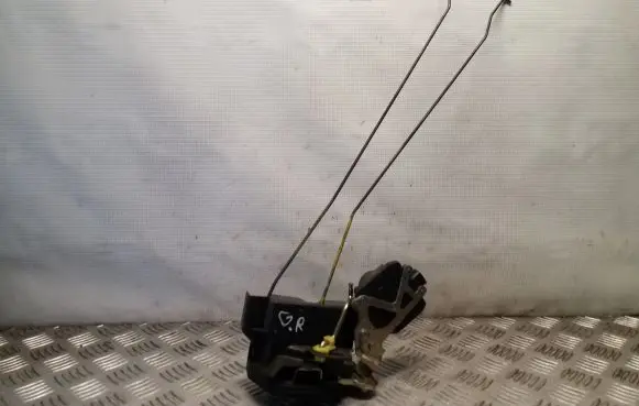 Hyundai Terracan Rear door lock