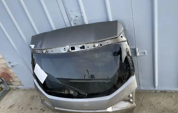 Tailgate/trunk/boot lid