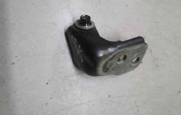 Ford Ecosport Front door lower hinge BB537822811AH