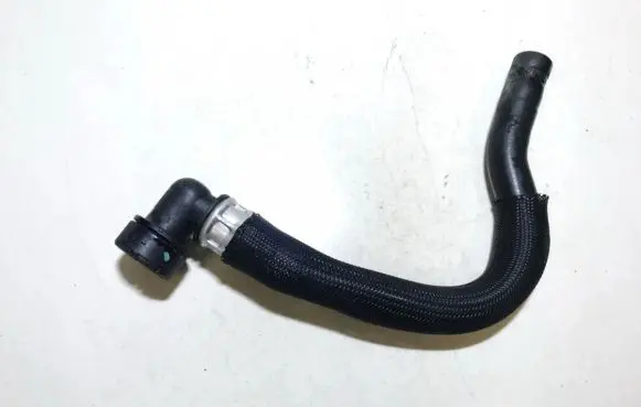 Volvo XC90 Engine coolant pipe/hose 30636934
