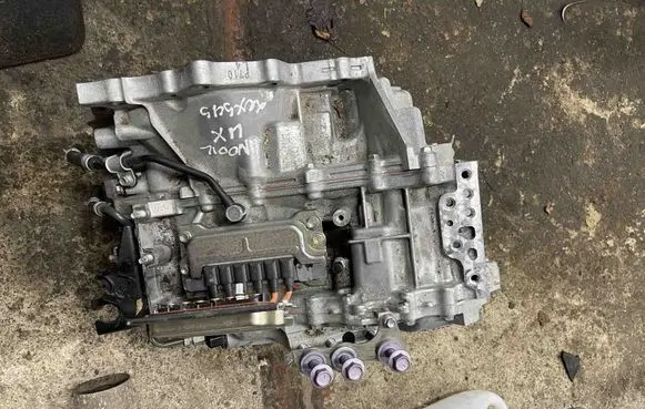 Lexus UX Automatic gearbox TZ215XS002