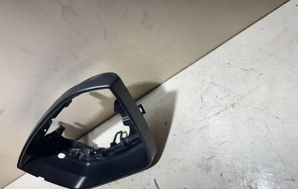 Skoda Superb B8 (3V) Front door wing mirror part 3V0857531
