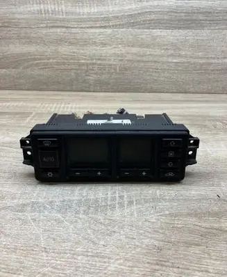Audi A4 S4 B5 8D Climate control unit 8L0820043D 5HB007608