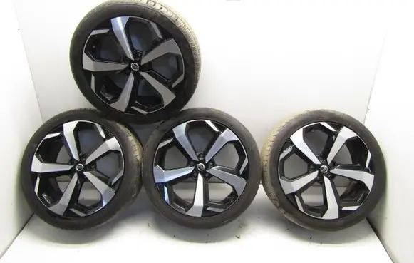 Nissan Juke II F16 R16 alloy rim 123207